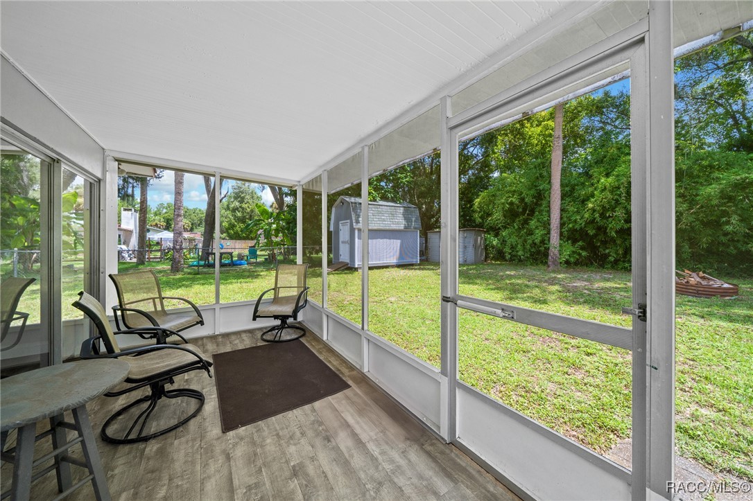 105 S Poinsettia Terrace, Crystal River, Florida image 31