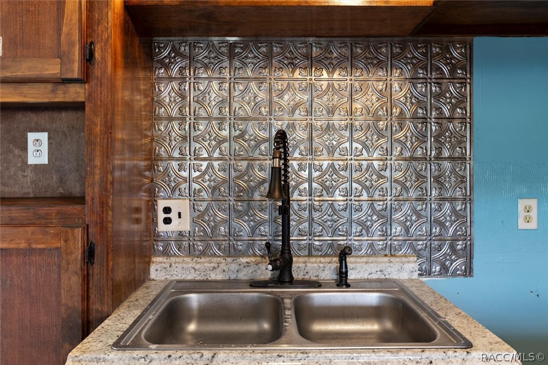 44 S Fillmore Street, Beverly Hills, New York image 19