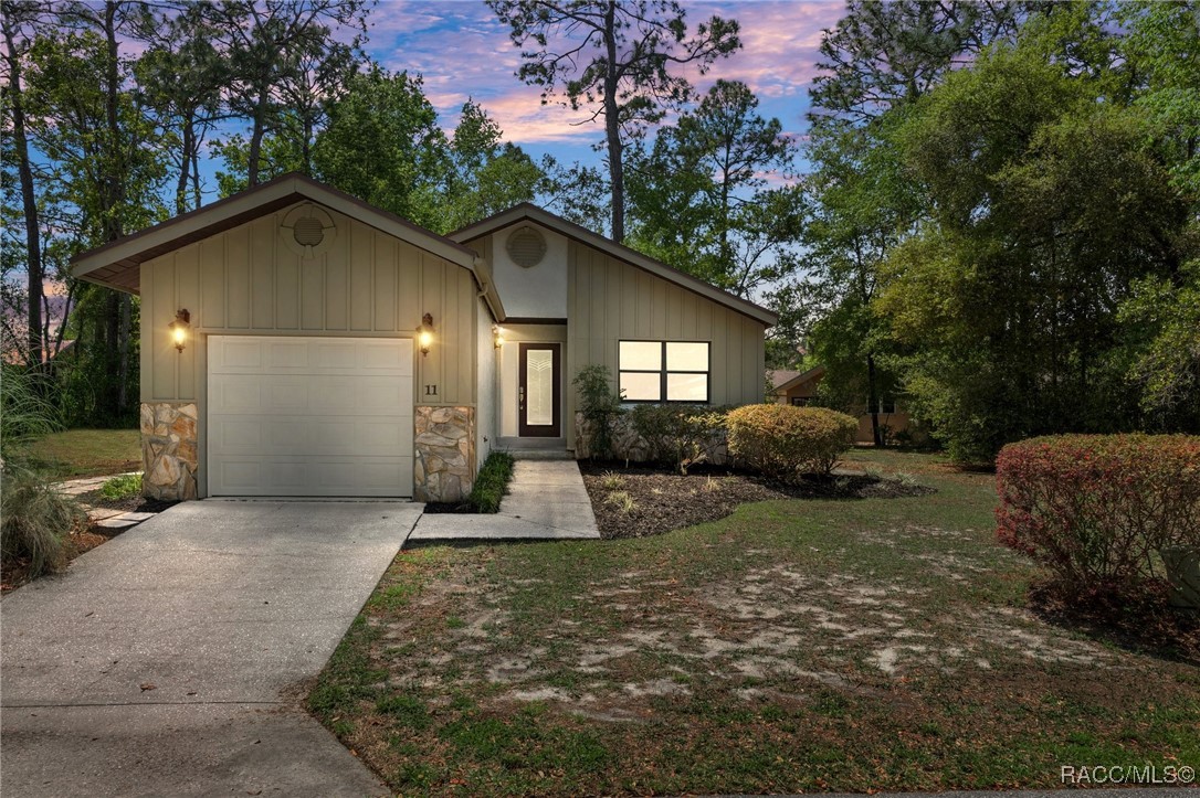 11 Biscayne Street, Homosassa, Florida image 2