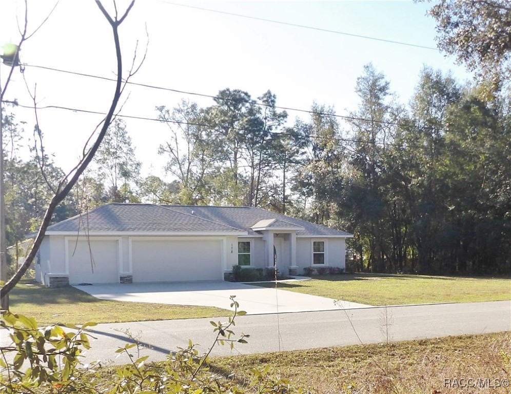 178 W Navarro Place, Citrus Springs, Florida image 3