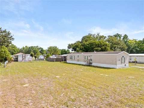 Mobile Home For Sale - 16127 Narrow Street<br/> Hernando County, Brooksville, FL 34604