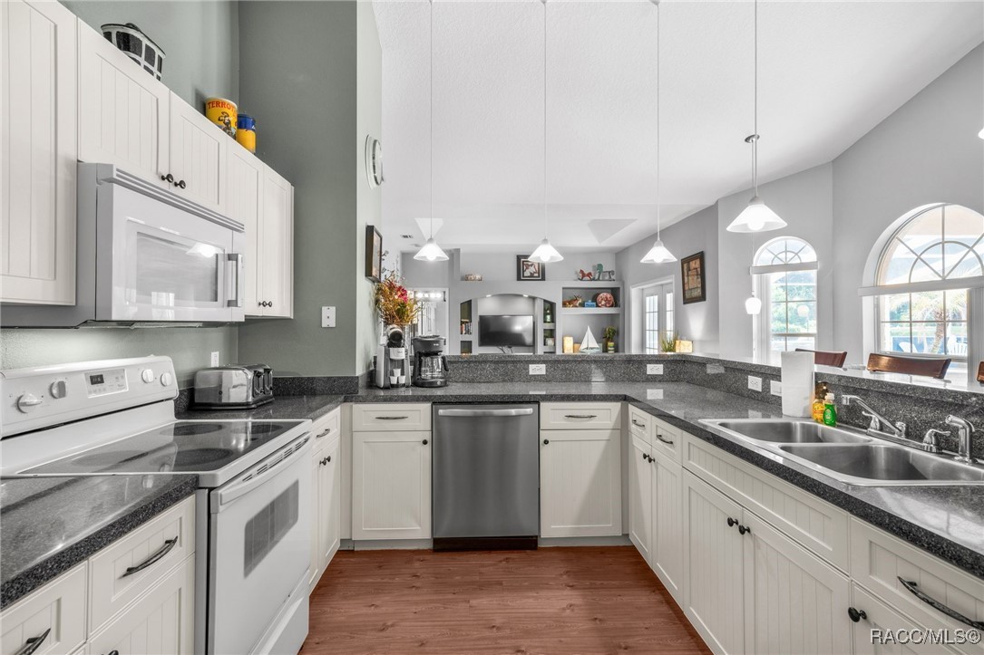 1265 N Timucuan Trail, Inverness, New York image 16