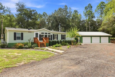 Mobile Home For Sale - 6791 N Velveteen Point<br/> Dunnellon, FL 34433