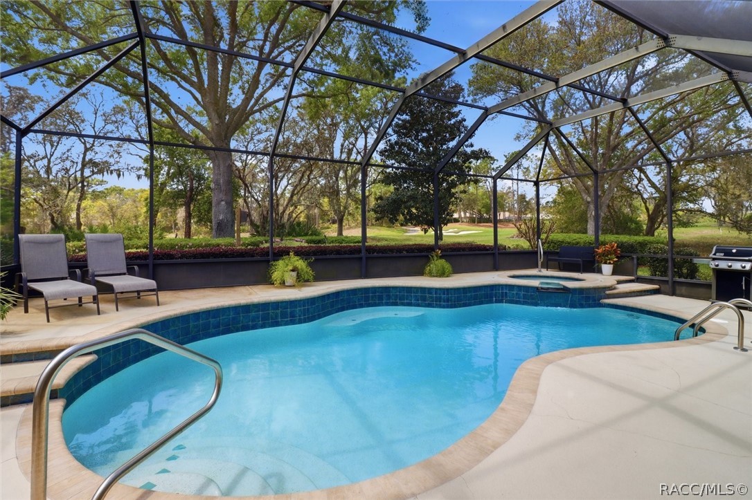 3156 N Caves Valley Path