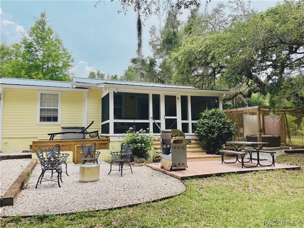9433 S Great Oaks Drive