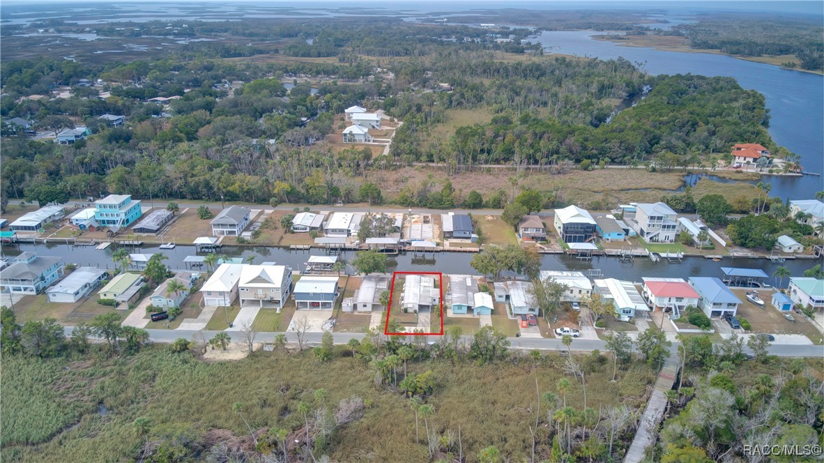 2808 N Comanche Point, Crystal River, New York image 13