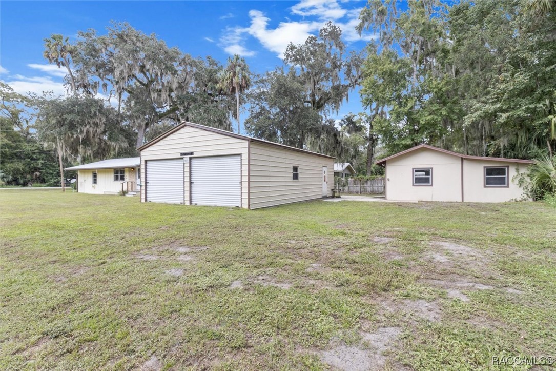 241 Hudson Street, Inglis, Florida image 2