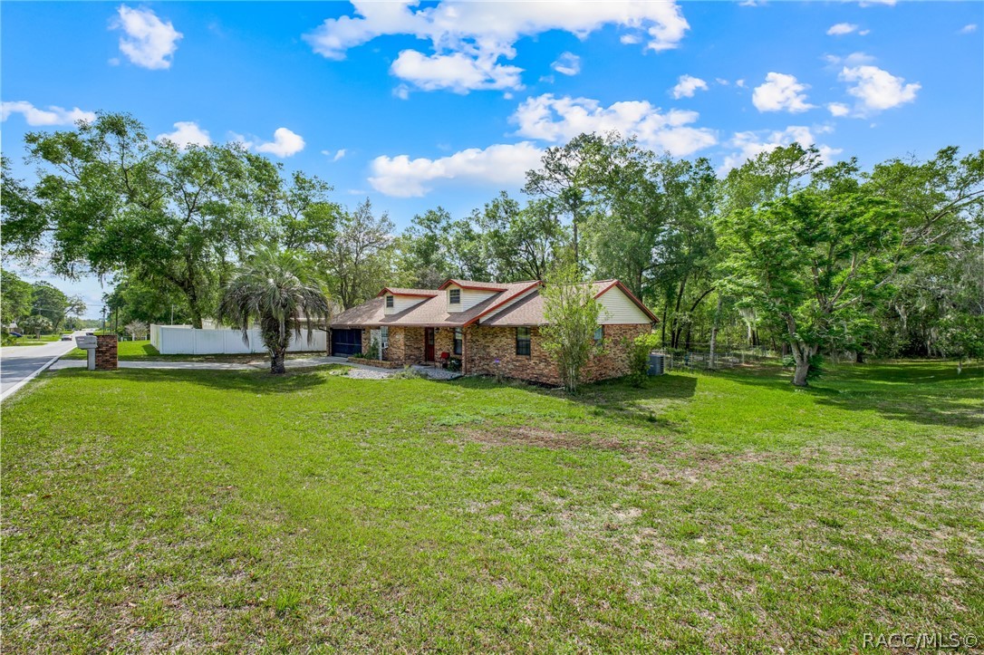 615 E Inverness Boulevard