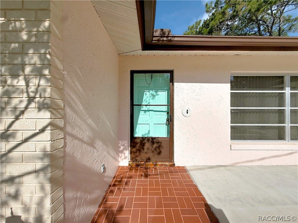 609 Goodyear Avenue