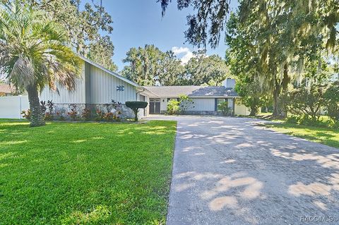 A home in Crystal River