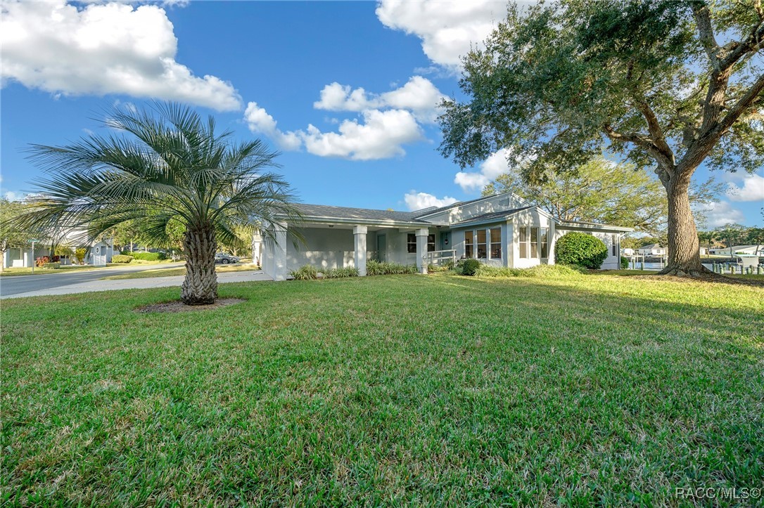 11014 W Cove Harbor Drive, Crystal River, Florida image 34