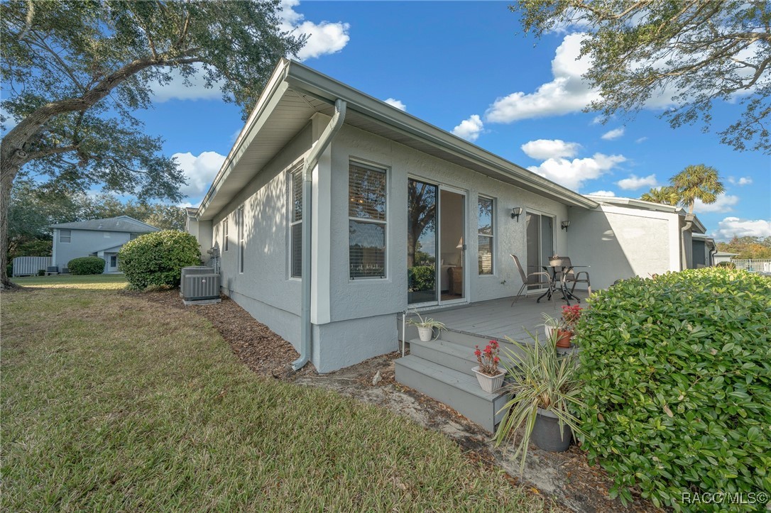 11014 W Cove Harbor Drive, Crystal River, Florida image 35