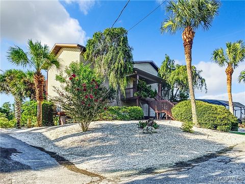 A home in Crystal River