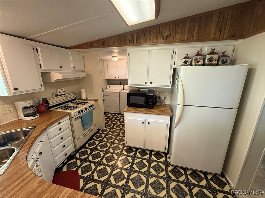 217 Walker Street, Massapequa Park, New York image 13