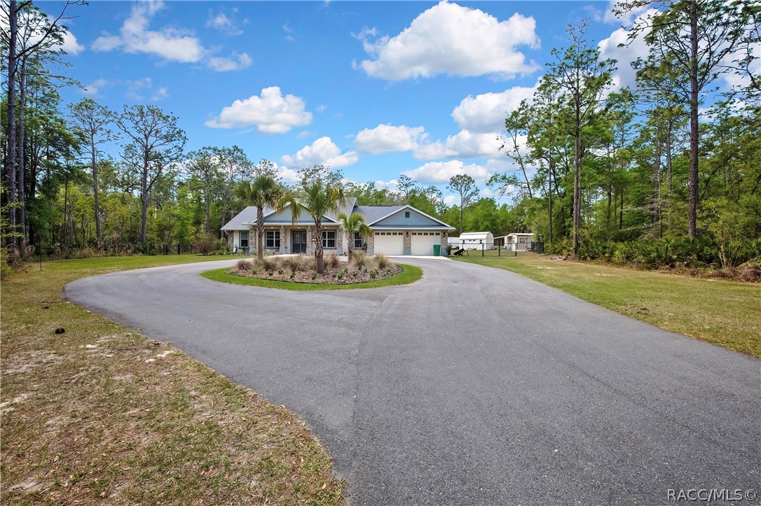 3991 N Buckhorn Drive