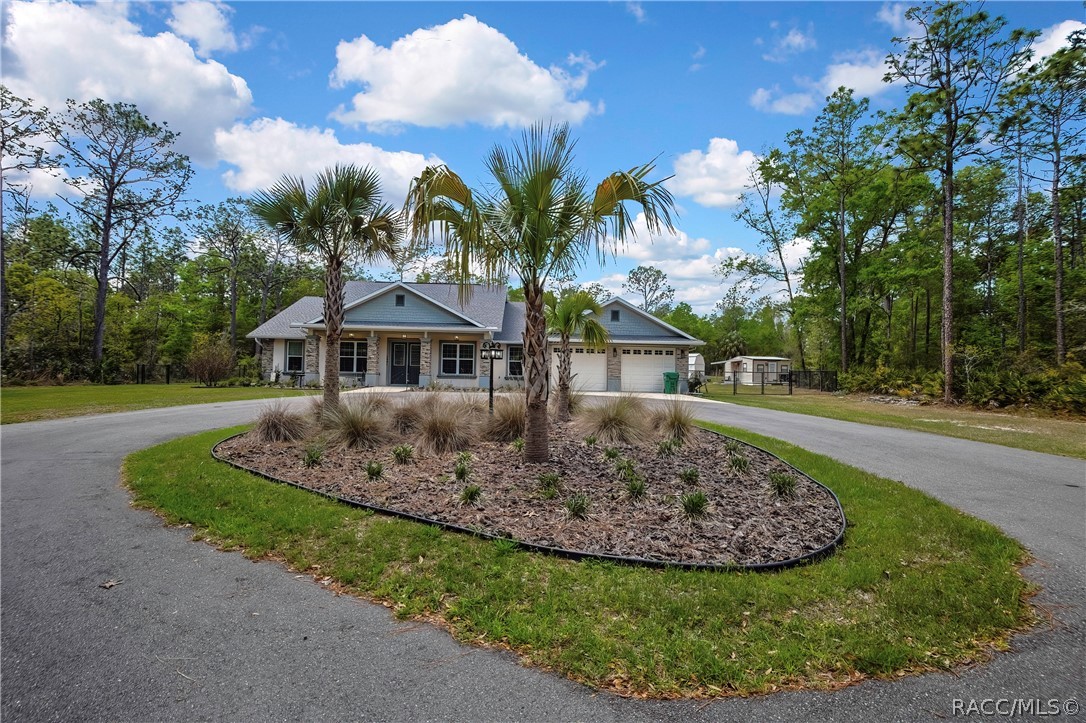 3991 N Buckhorn Drive