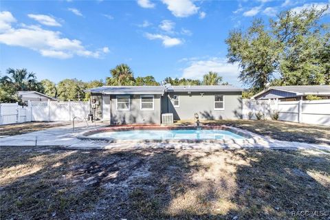 A home in Citrus Springs