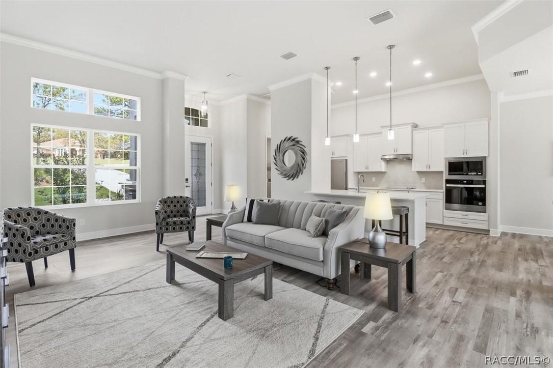 2960 W Pine Ridge Boulevard