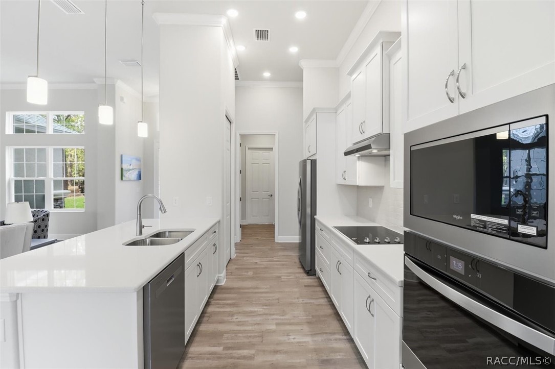 2960 W Pine Ridge Boulevard