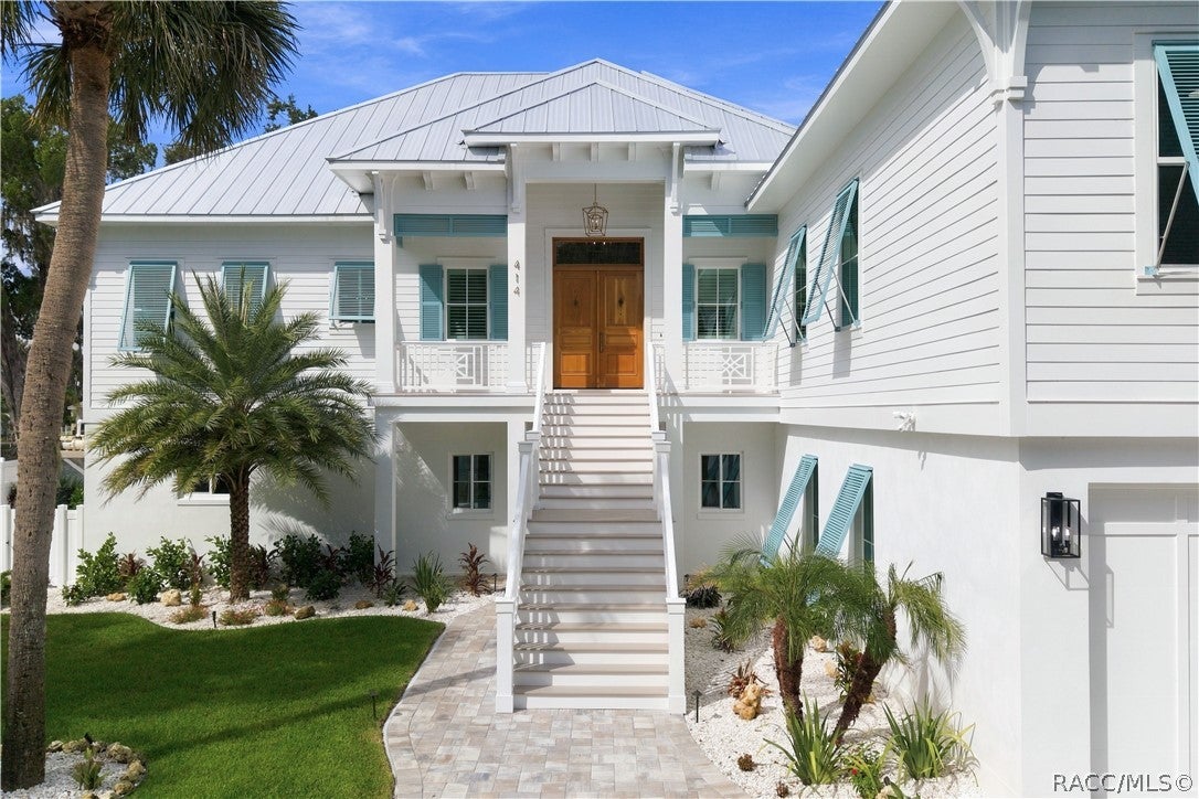 414 NW 8th Avenue