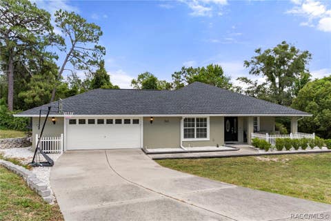 Homes For Sale - 763 S Curry Point<br/> Homosassa, FL 34448