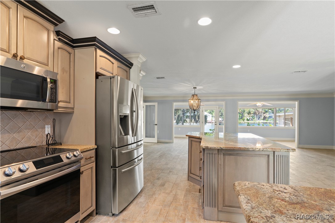 414 NW 8th Avenue, Crystal River, New York image 34
