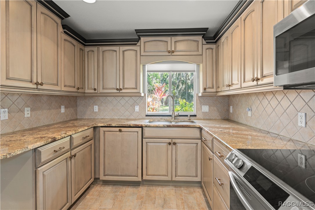 414 NW 8th Avenue, Crystal River, New York image 33