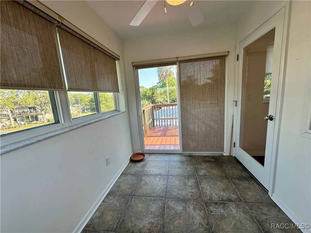 1203 SE Kings Bay Drive, Crystal River, New York image 30