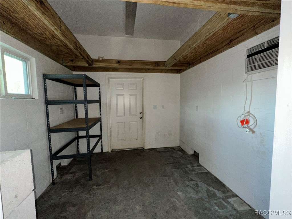 1203 SE Kings Bay Drive, Crystal River, New York image 19