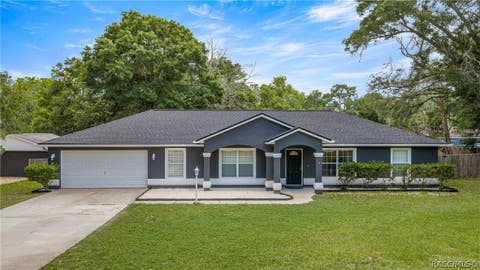 Homes For Sale - 13980 SE 53rd Avenue<br/> Summerfield, FL 34491