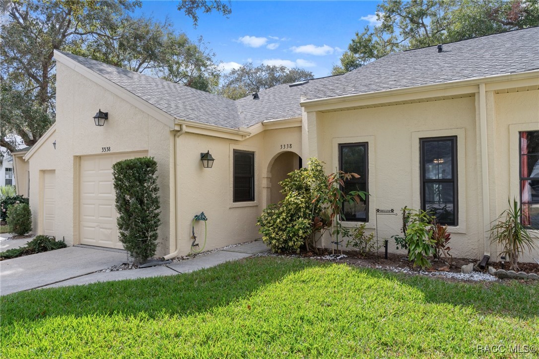 3338 S Royal Oaks Drive, Inverness, Florida image 2