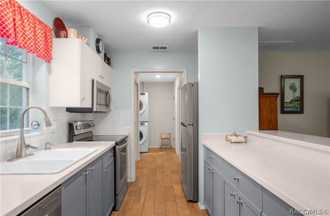 10407 S Drew Bryant Circle