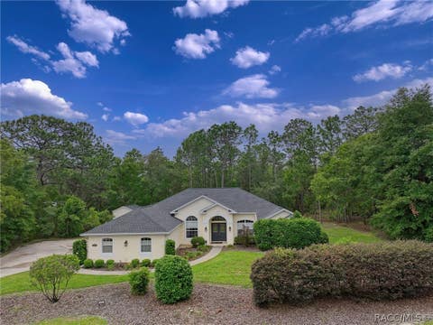 Homes For Sale - 3850 W Brazilnut Road<br/> Citrus County, Beverly Hills, FL 34465