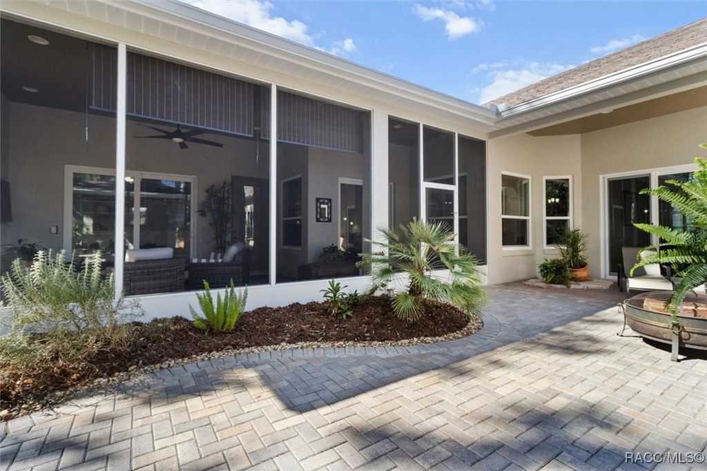 listing image 50