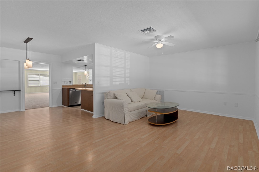 126 N Edinburgh Drive