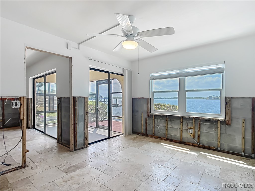 391 NW 14th Place, Crystal River, Florida image 16
