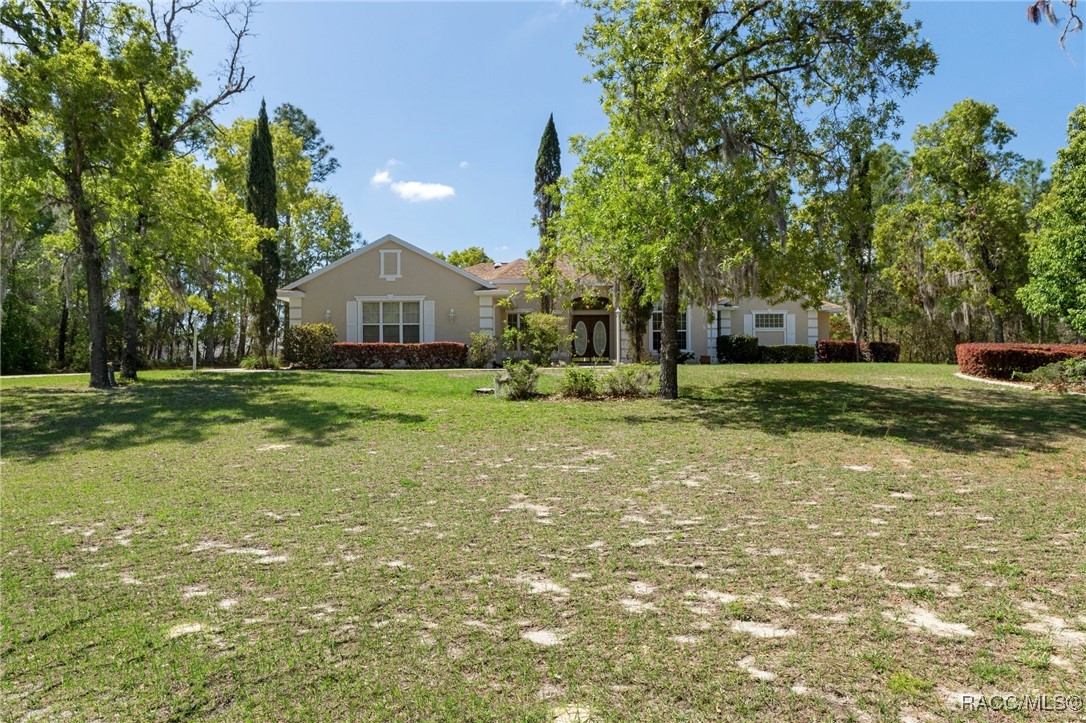 4142 W Overbrook Place, Citrus Springs, Florida image 8