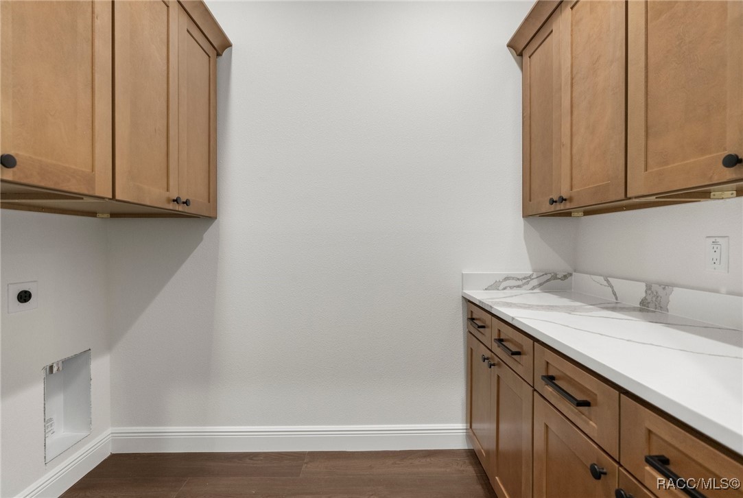 16043 W Penn State Road, Weeki Wachee, New York image 14