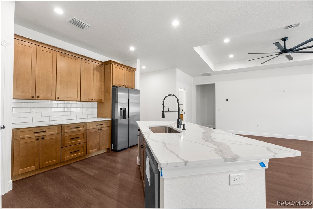 16043 W Penn State Road, Weeki Wachee, New York image 25
