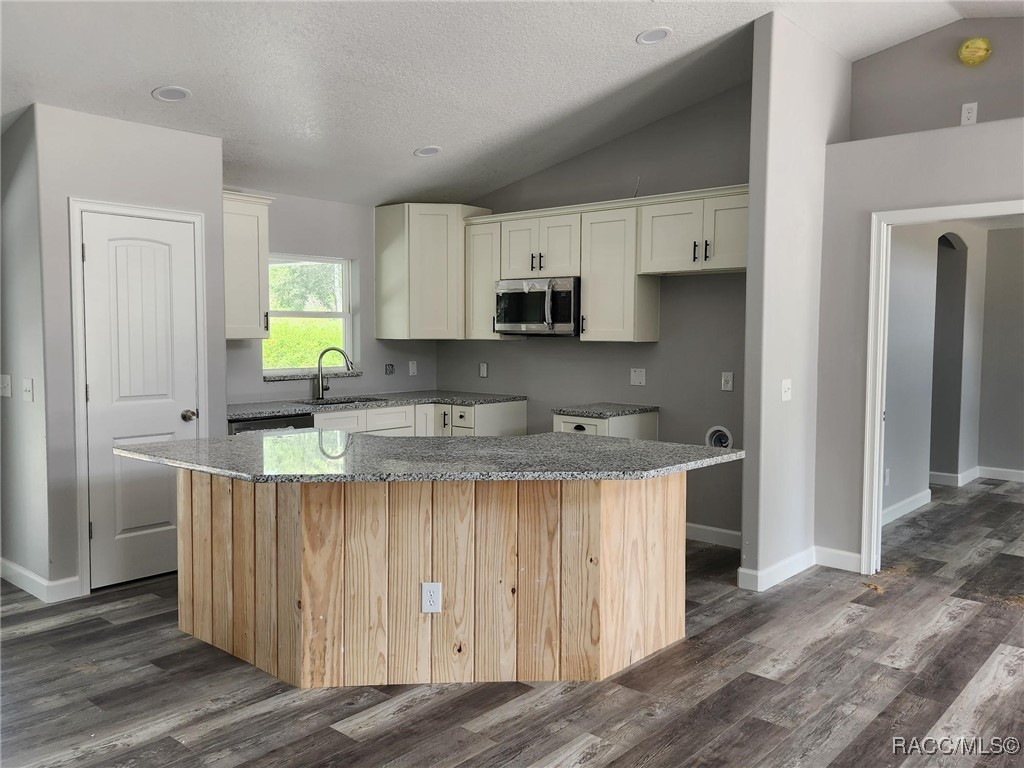 8196 N Terrel Terrace