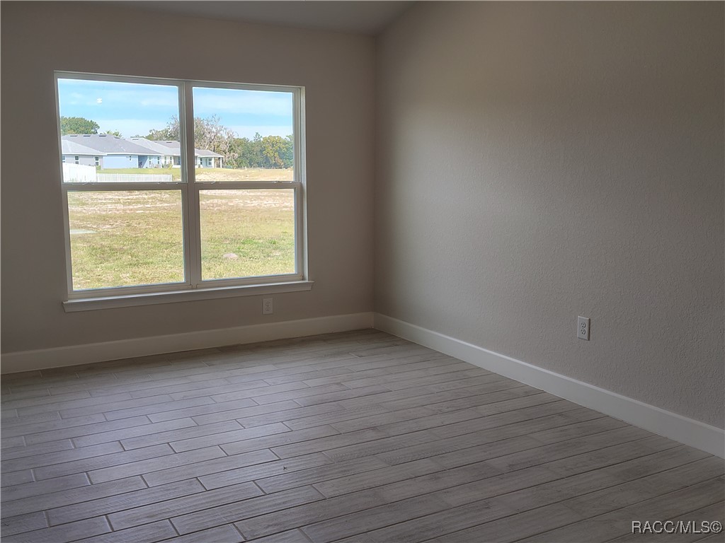 1170 Heron Point Drive