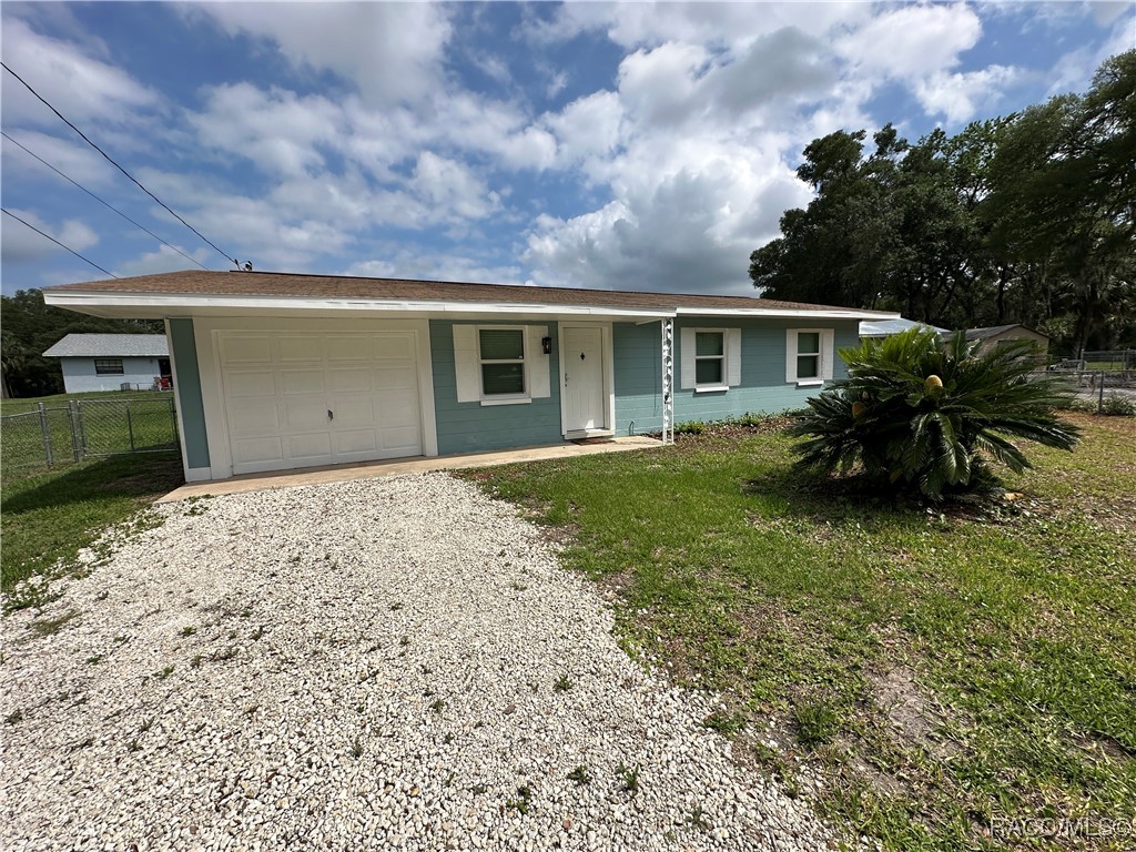 10765 W Spring Circle, Crystal River, Florida image 3