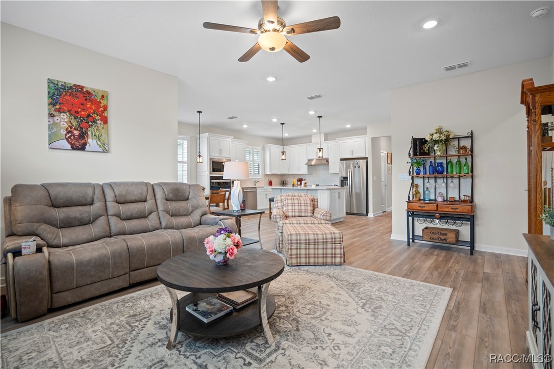 Deland, Florida 32724, United States, 4 Bedrooms Bedrooms, ,2 BathroomsBathrooms,Residential,Active,169579