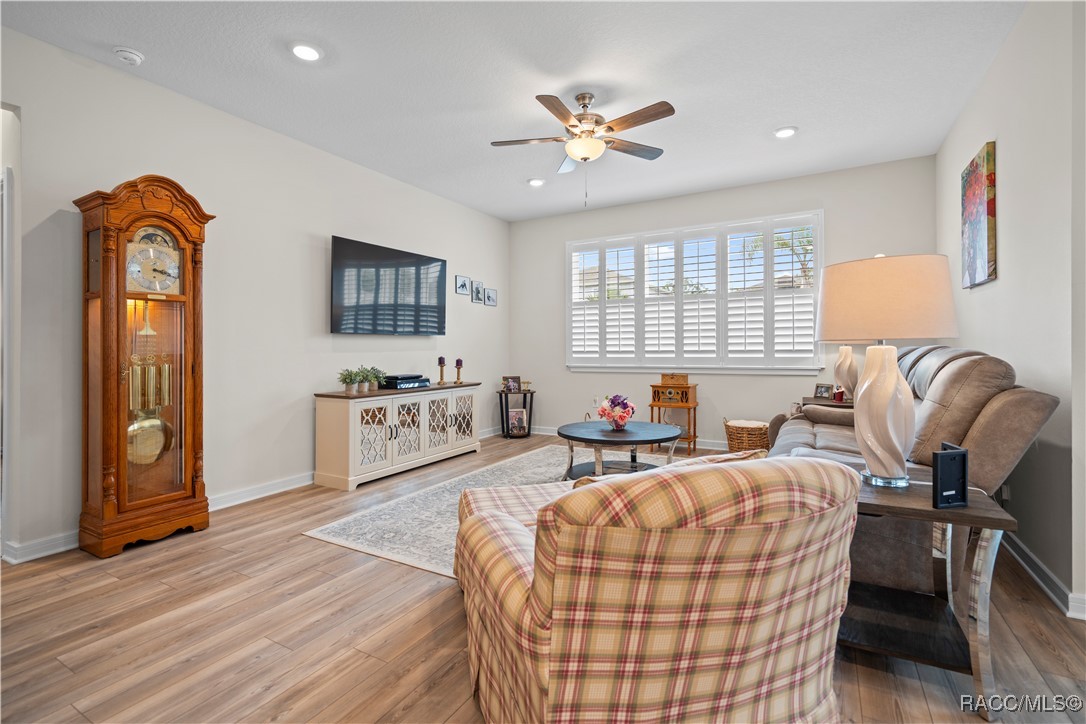 Deland, Florida 32724, United States, 4 Bedrooms Bedrooms, ,2 BathroomsBathrooms,Residential,Active,169579