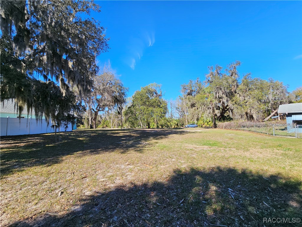 9312 E Gospel Island Road, Inverness, Florida image 4