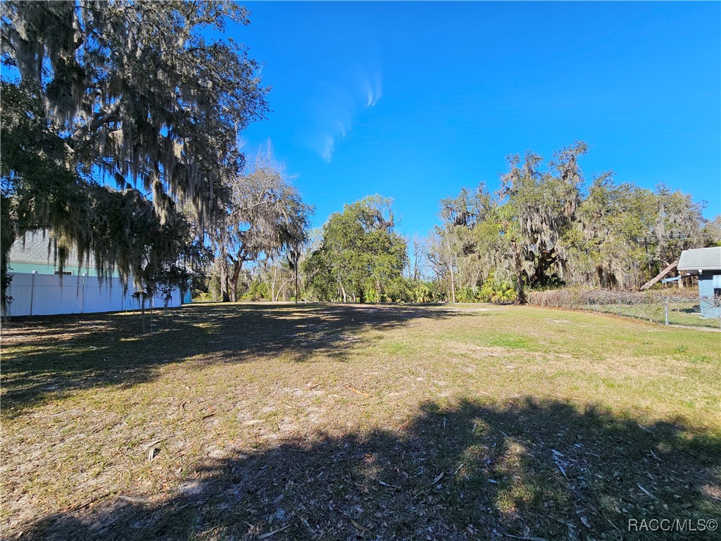 9312 E Gospel Island Road, Inverness, Florida image 3