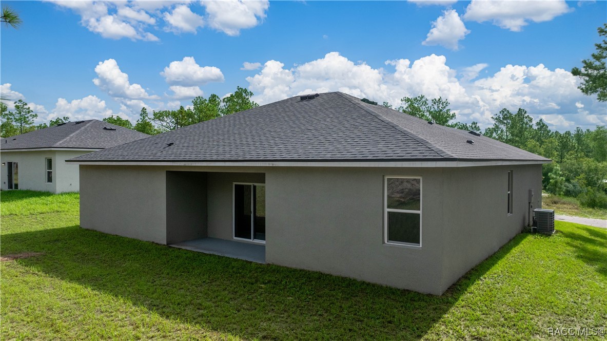 9872 N Essex Terrace