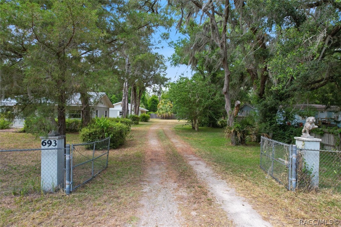 693 Highway 40, Inglis, Florida image 37