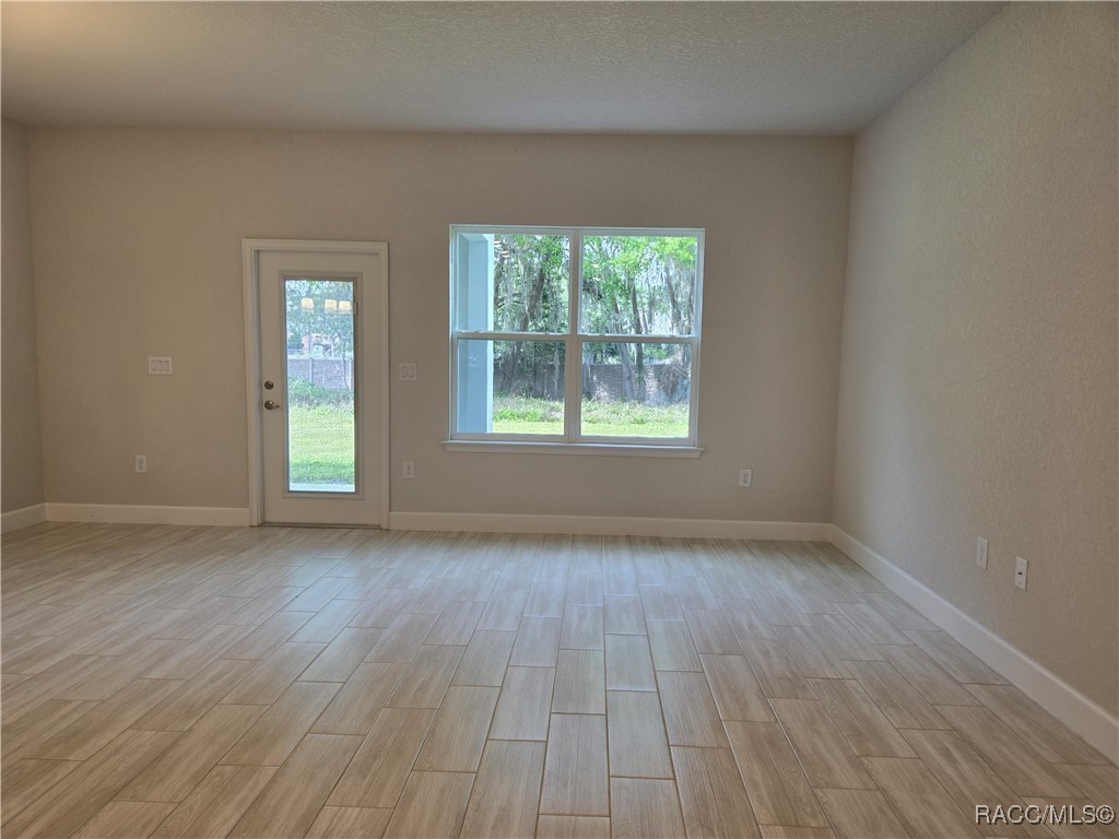 279 Bittern Loop, Inverness, Florida image 6