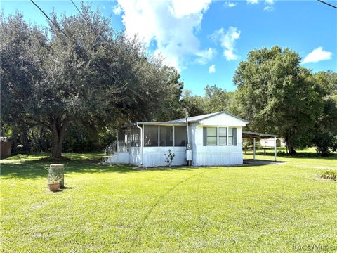 Mobile Home For Sale - 10526 E Irene Street<br/> Inverness, FL 34450